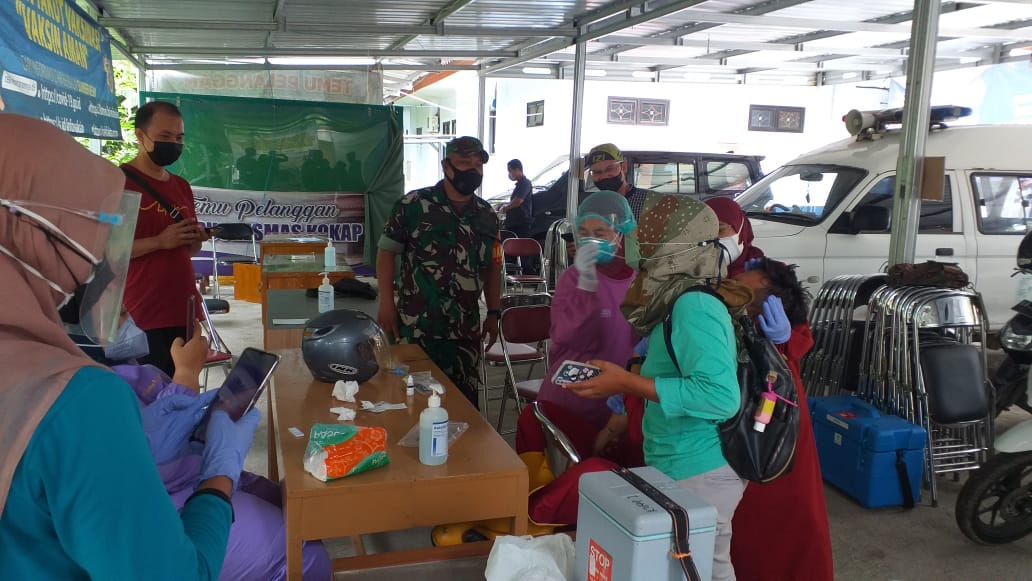 Screening Karyawan Puskesmas Kokap 1